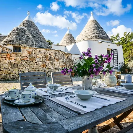 Trullo Aurora Villa *